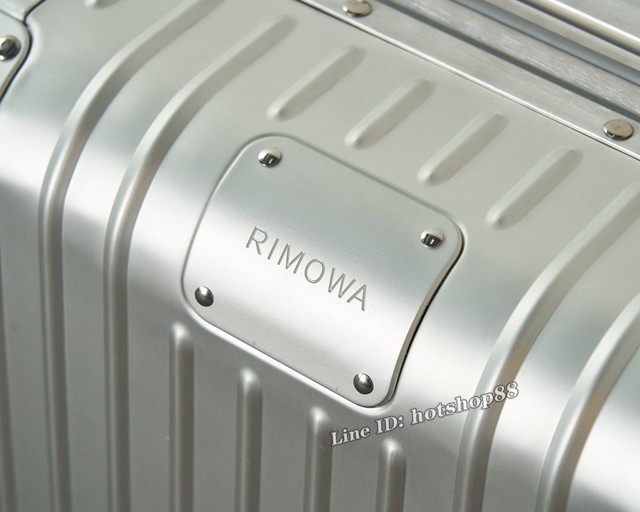 日默瓦RIMOWA全鋁鎂合金拉杆箱 日默瓦最經典男女款太空銀旅行箱 gdx1141